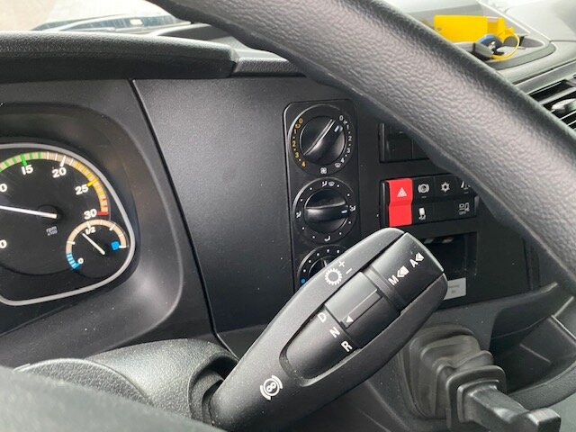 DAIMLER-BENZ Atego