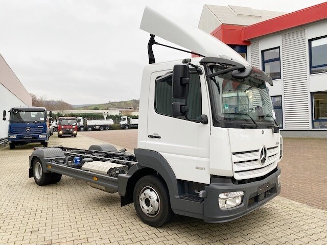 DAIMLER-BENZ Atego