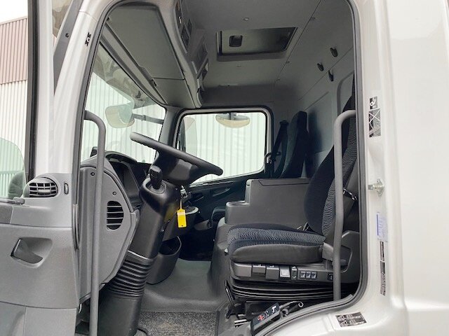 DAIMLER-BENZ Atego