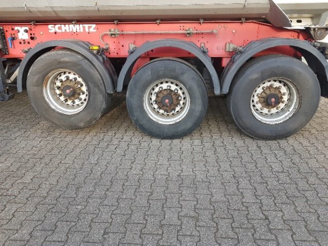 SCHMITZ SKI