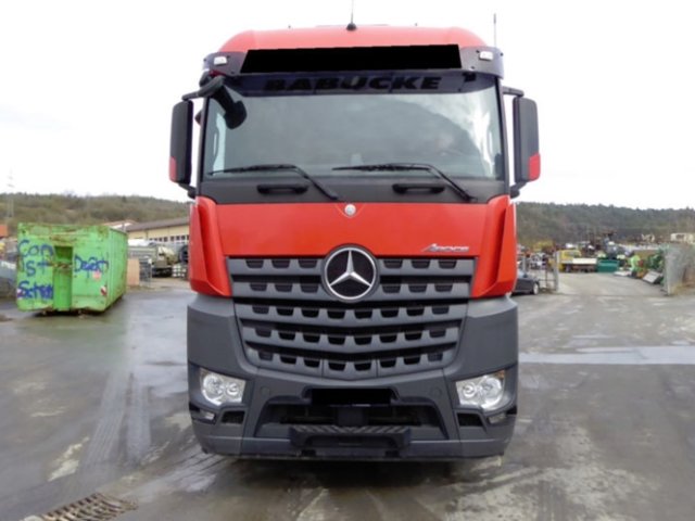 DAIMLER-BENZ Arocs