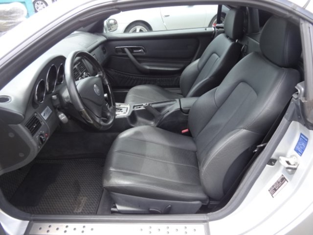 MERCEDES-BENZ SLK 320