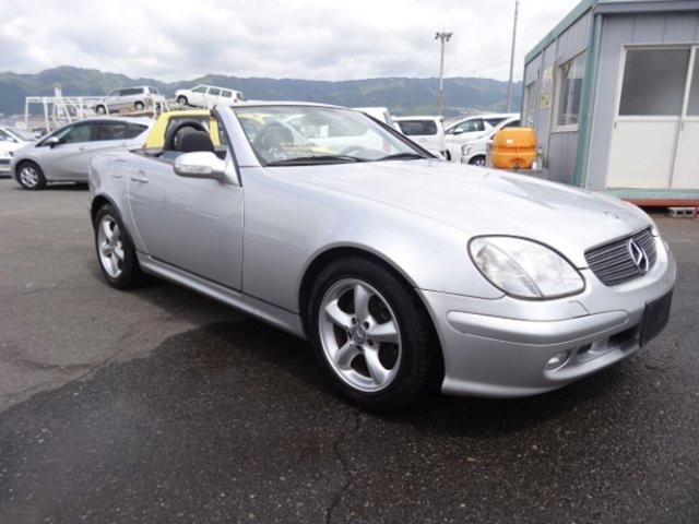 MERCEDES-BENZ SLK 320