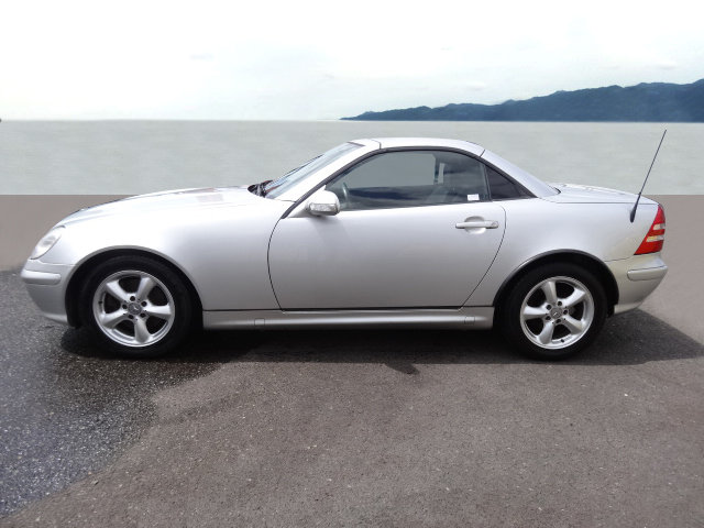 MERCEDES-BENZ SLK 320