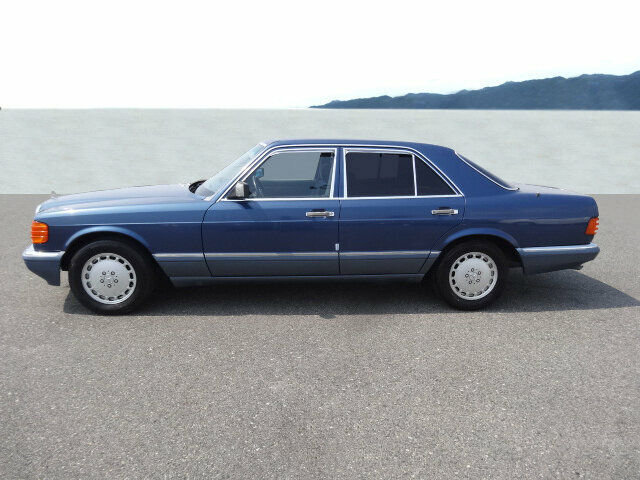 MERCEDES-BENZ 300 SE