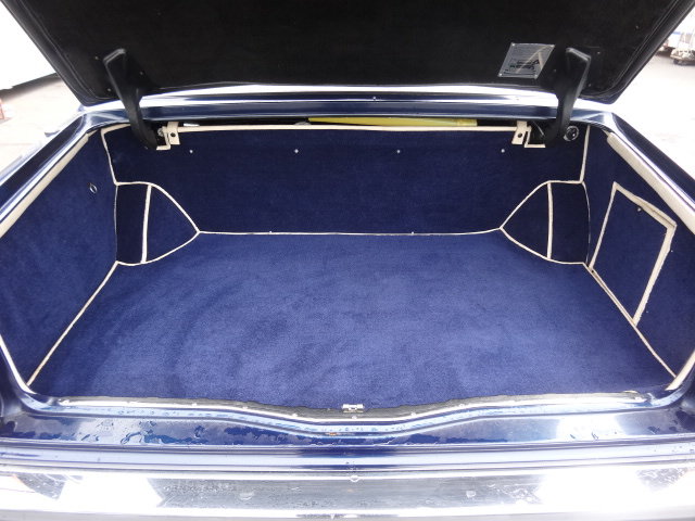 ROLLS-ROYCE (GB) Silver Spur