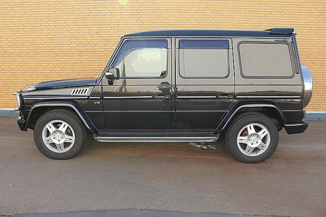 MERCEDES-BENZ G 500