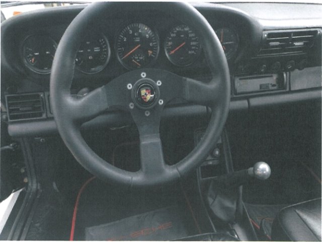 PORSCHE 930