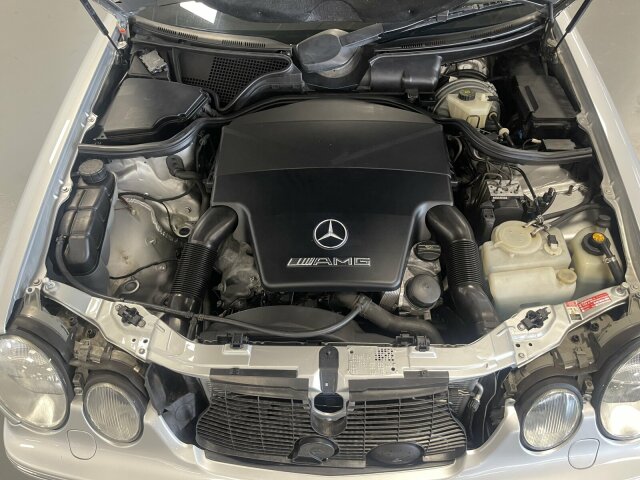 MERCEDES-BENZ E 55 AMG