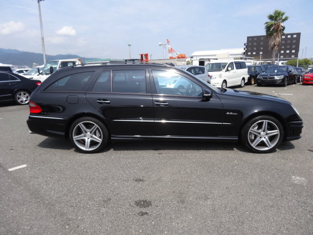 Mercedes-BenzE 63 AMG