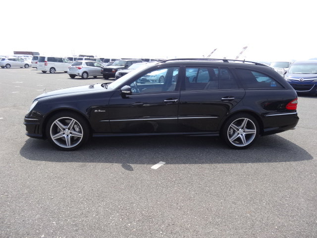 MERCEDES-BENZ E 63 AMG