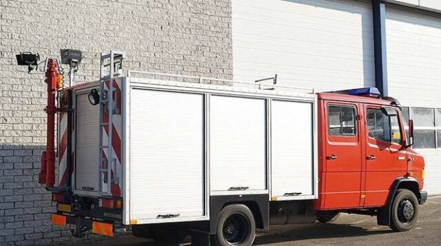 DAIMLER-BENZ -