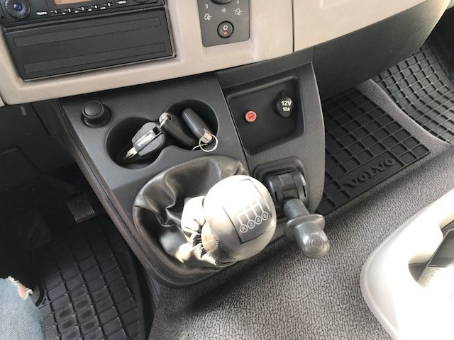VOLVO (S) FL