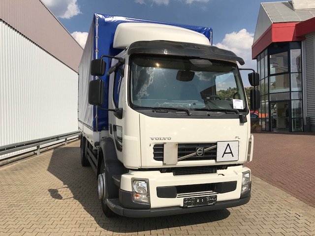 VOLVO (S) FL