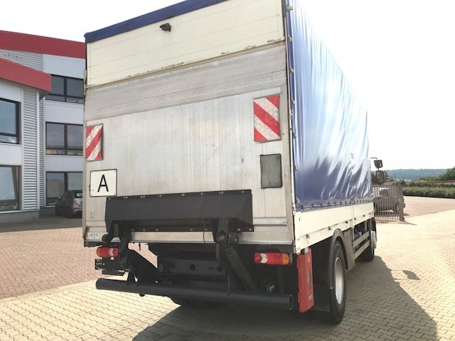 VOLVO (S) FL