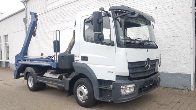 Mercedes-BenzAtego 3