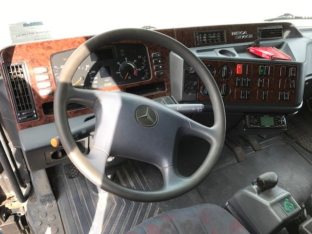 DAIMLER-BENZ Actros