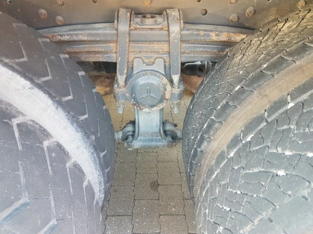 DAIMLER-BENZ Actros