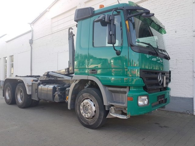 DAIMLER-BENZ Actros