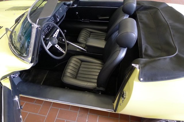 JAGUAR (GB) E-Type