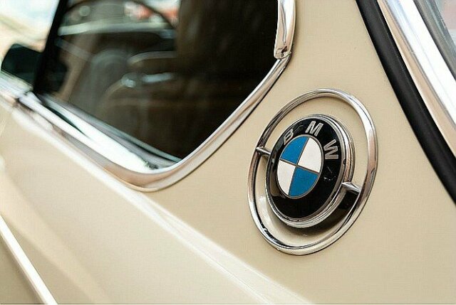 BMW CS