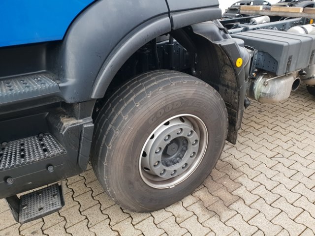 IVECO-MAGIRUS Trakker