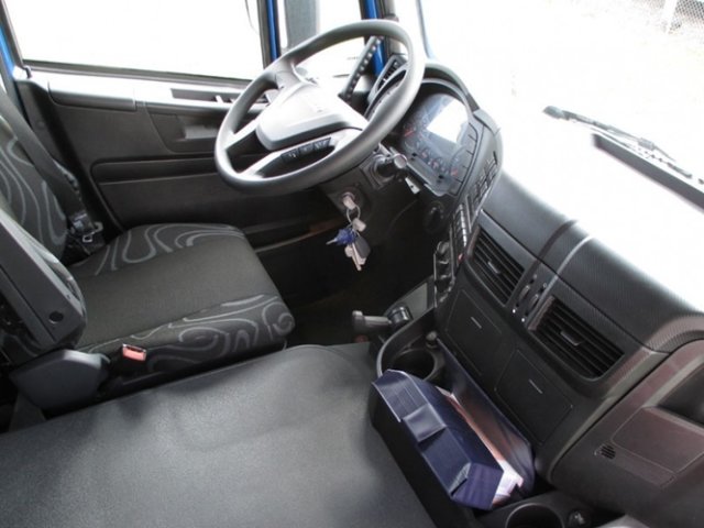 IVECO-MAGIRUS Trakker