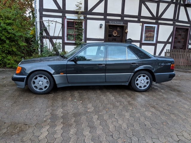Mercedes-Benz500