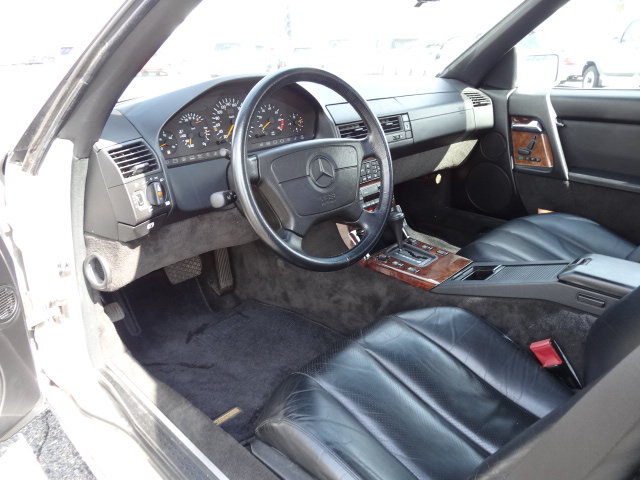 MERCEDES-BENZ SL 500