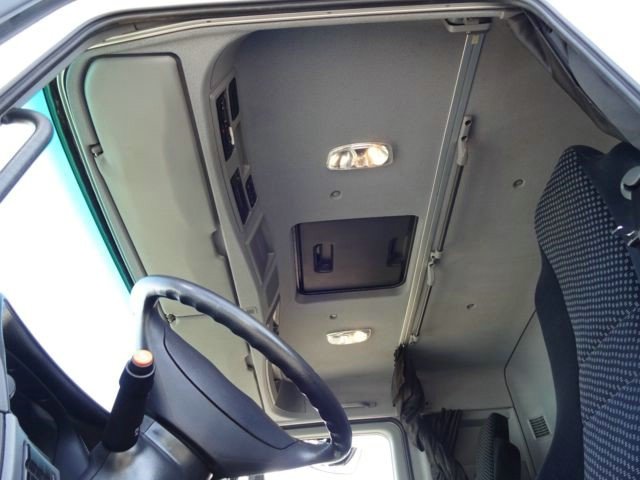 DAIMLER-BENZ Actros