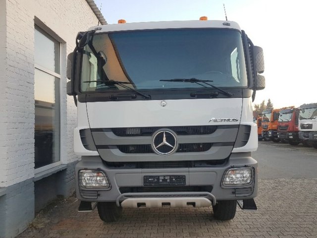 DAIMLER-BENZ Actros