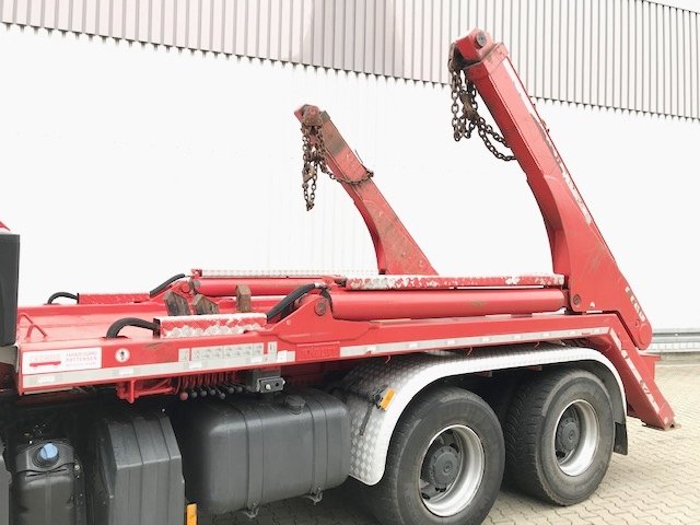 DAIMLER-BENZ Arocs
