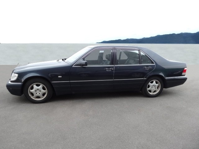 MERCEDES-BENZ S 500