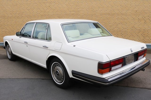 ROLLS-ROYCE (GB) Silver Spirit