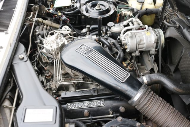 ROLLS-ROYCE (GB) Silver Spirit