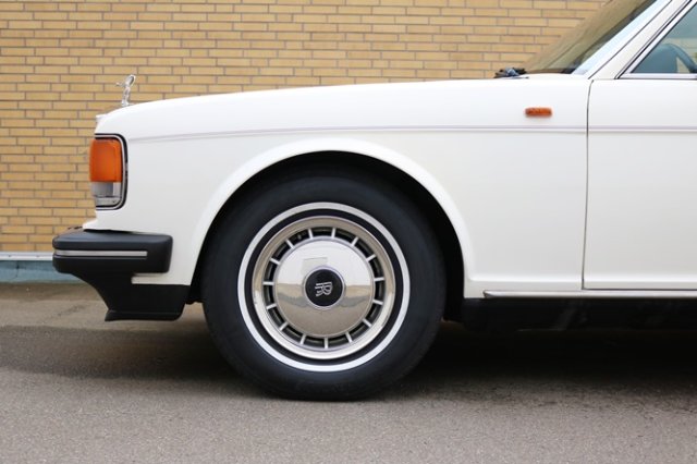 ROLLS-ROYCE (GB) Silver Spirit