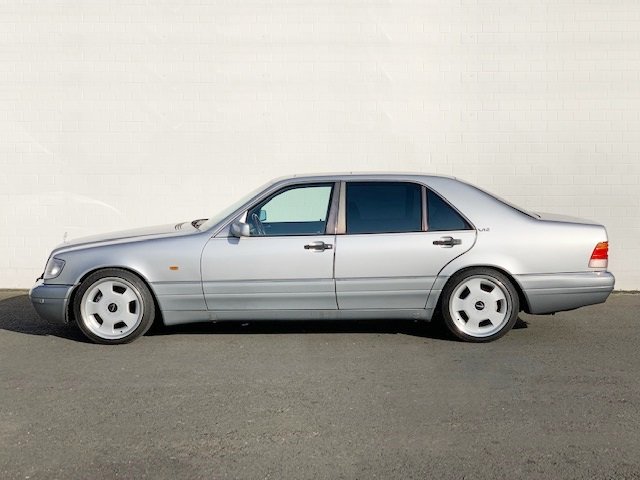MERCEDES-BENZ S 600