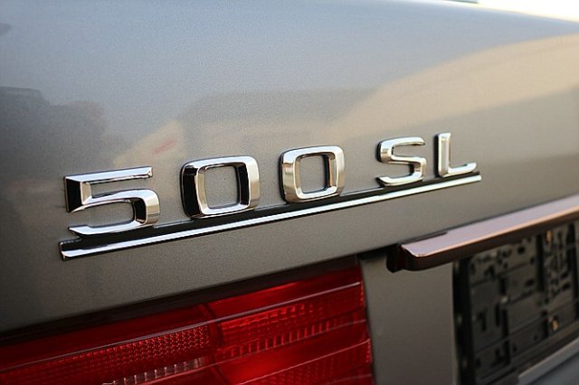 MERCEDES-BENZ SL 500