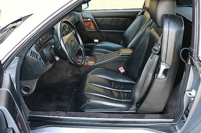MERCEDES-BENZ SL 500