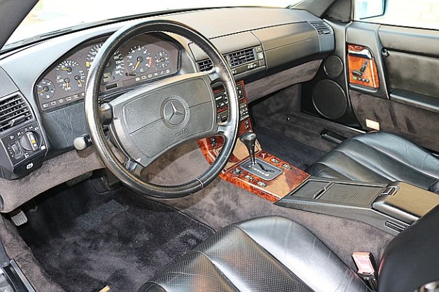 MERCEDES-BENZ SL 500