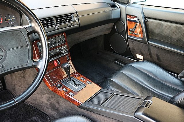 MERCEDES-BENZ SL 500