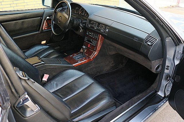 MERCEDES-BENZ SL 500