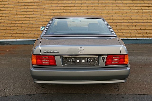 MERCEDES-BENZ SL 500