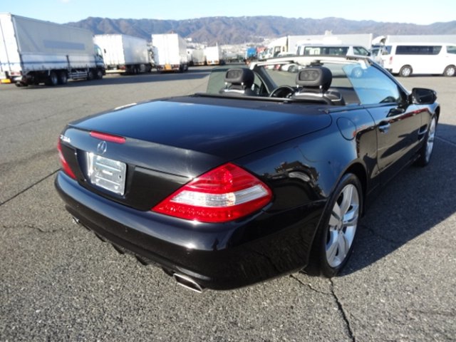 MERCEDES-BENZ SL 500