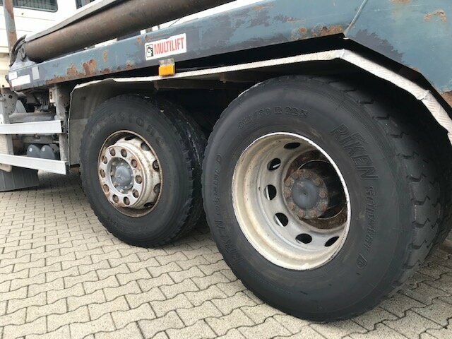 DAIMLER-BENZ Actros