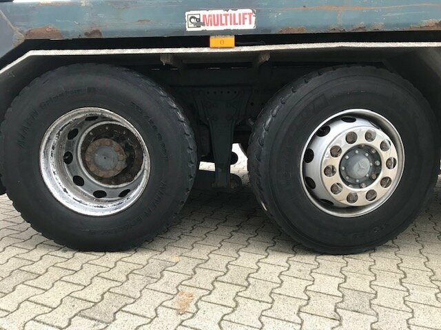 DAIMLER-BENZ Actros