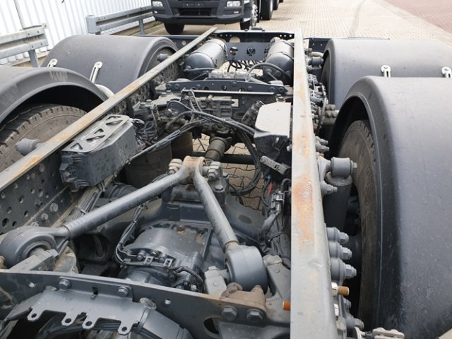 DAIMLER-BENZ Arocs