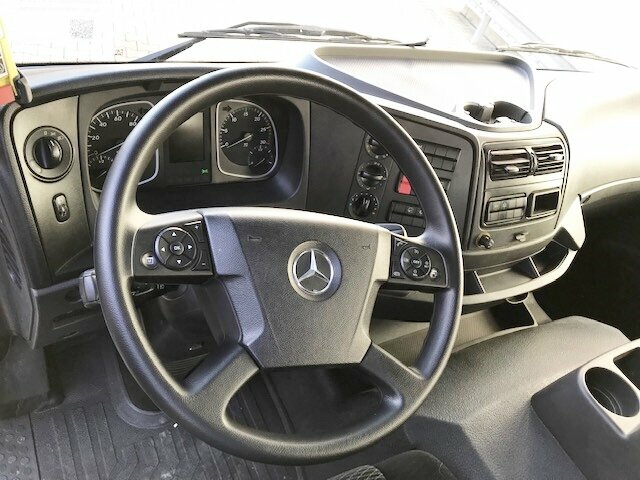 DAIMLER-BENZ Atego
