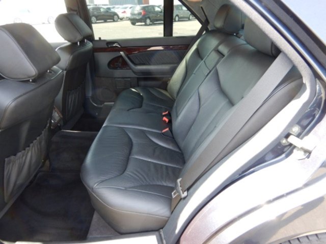 MERCEDES-BENZ S 500