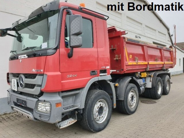 Mercedes-BenzActros